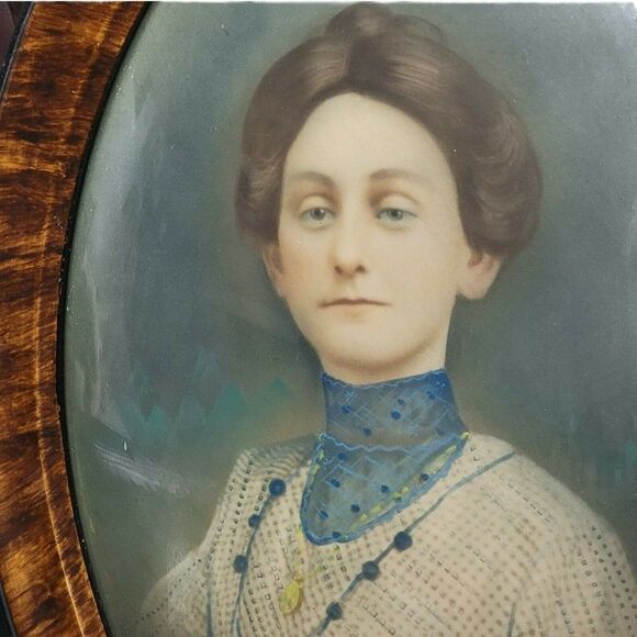 Antique Oval Long Tiger Stripe Picture Frame Painted Victorian Woman Portrait - Picture 2 of 8